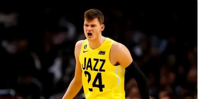 v站体育-发展不如预期！爵士或放弃年轻中锋沃克·凯斯勒