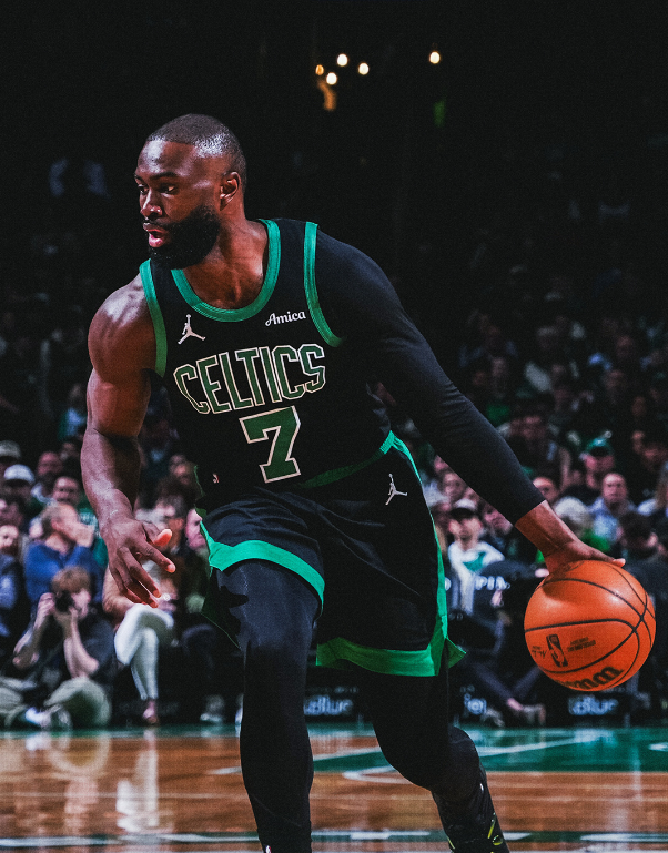 v站-塔图姆20+14+7布朗划水,二轮中锋半场22分,绿军送奇才11连败