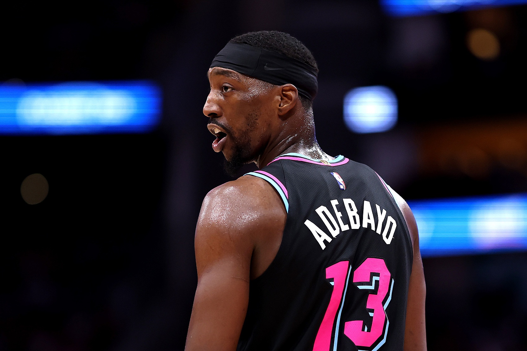 v体育-赛季场均20+10！阿德巴约：努力得到了回报 这又是一个里程碑